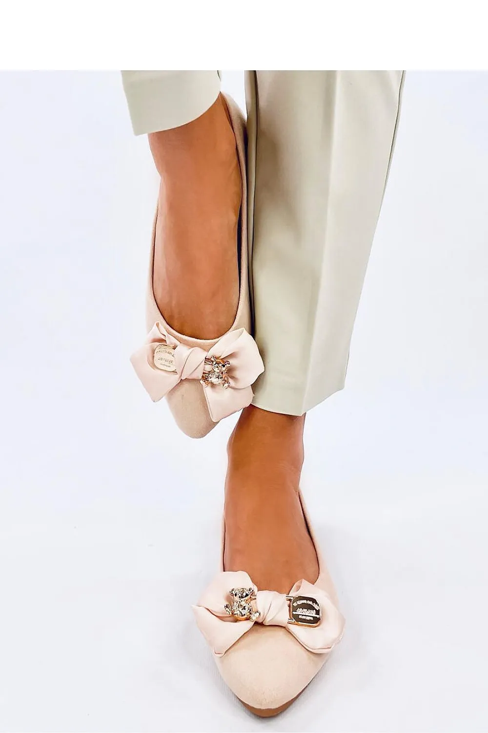 Ballet flats