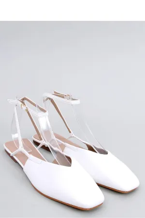 Ballet flats