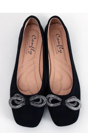 Ballet flats