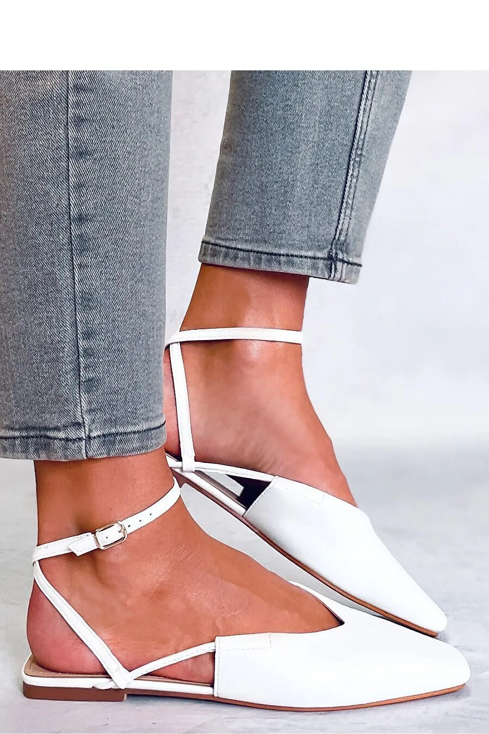 Ballet flats