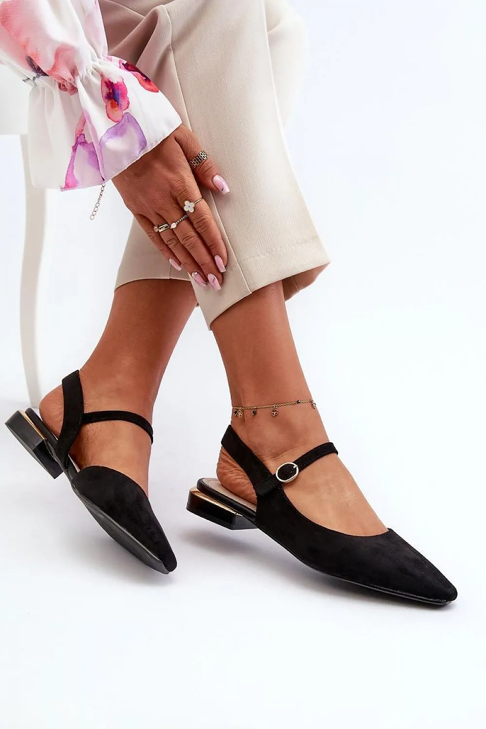 Ballet flats