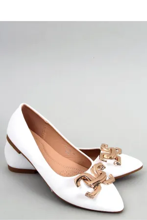 Ballet flats