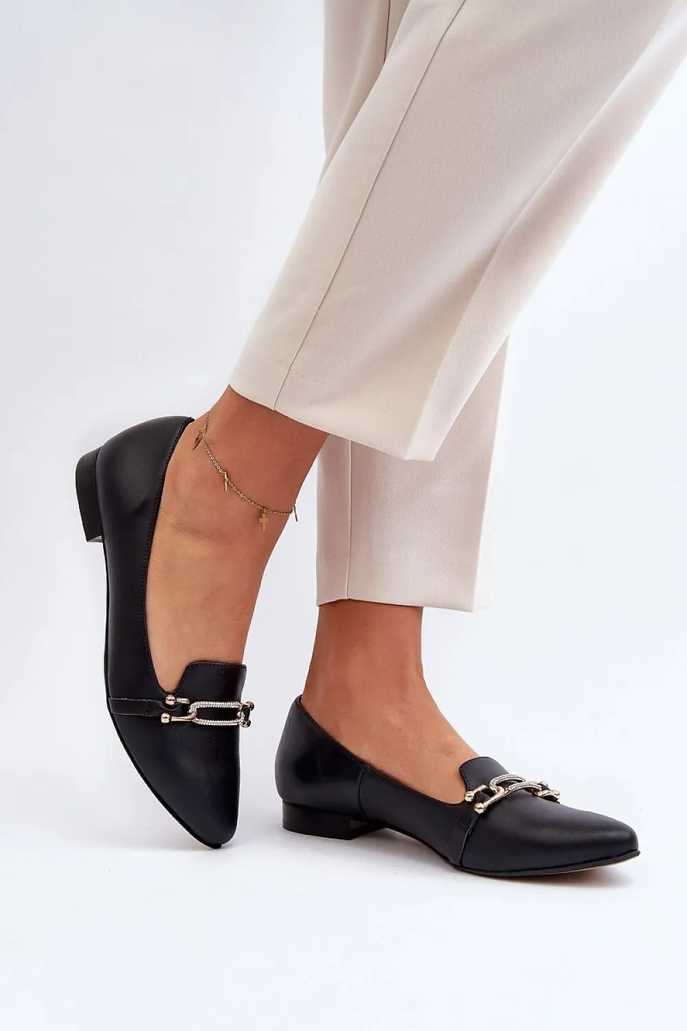 Ballet flats