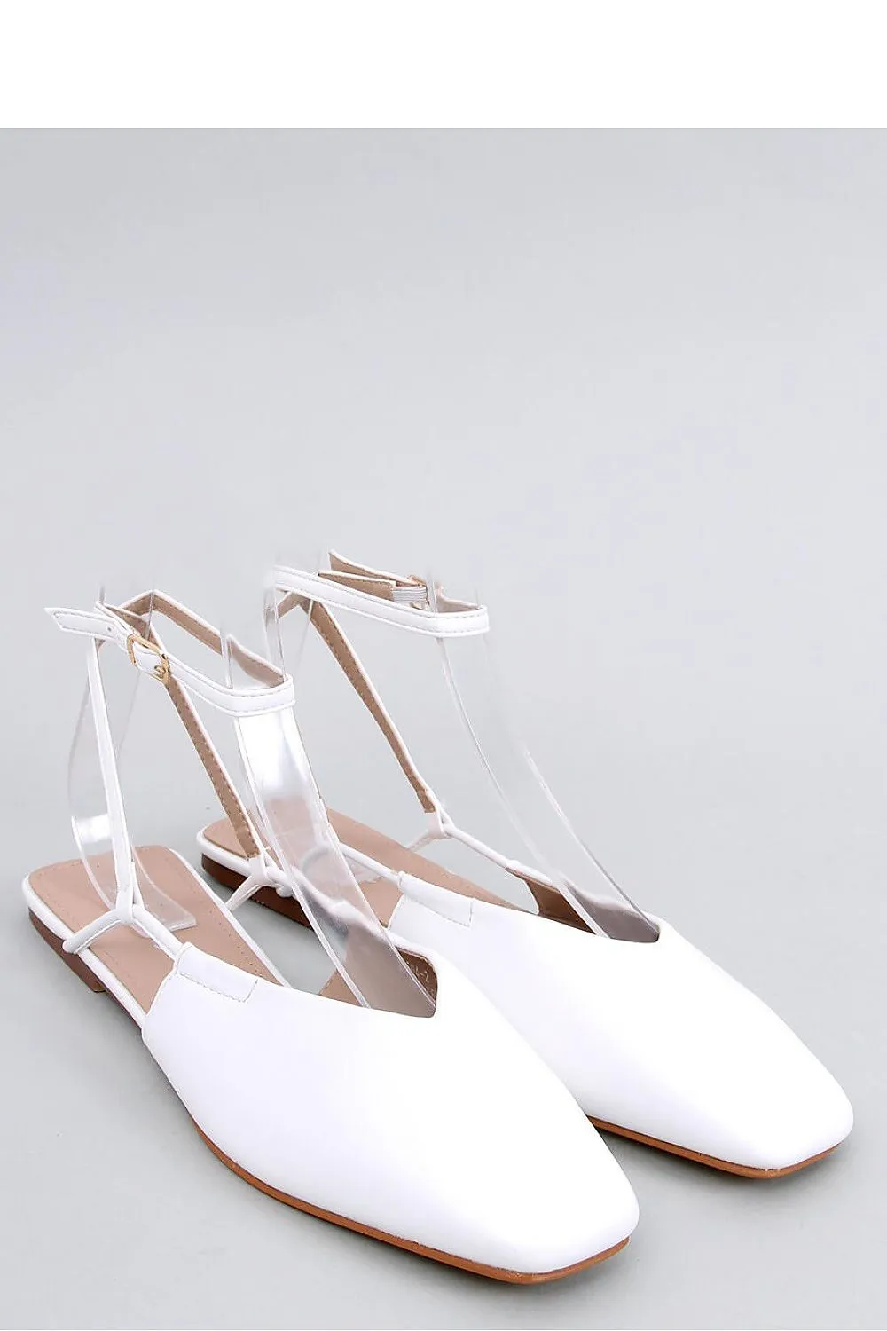 Ballet flats