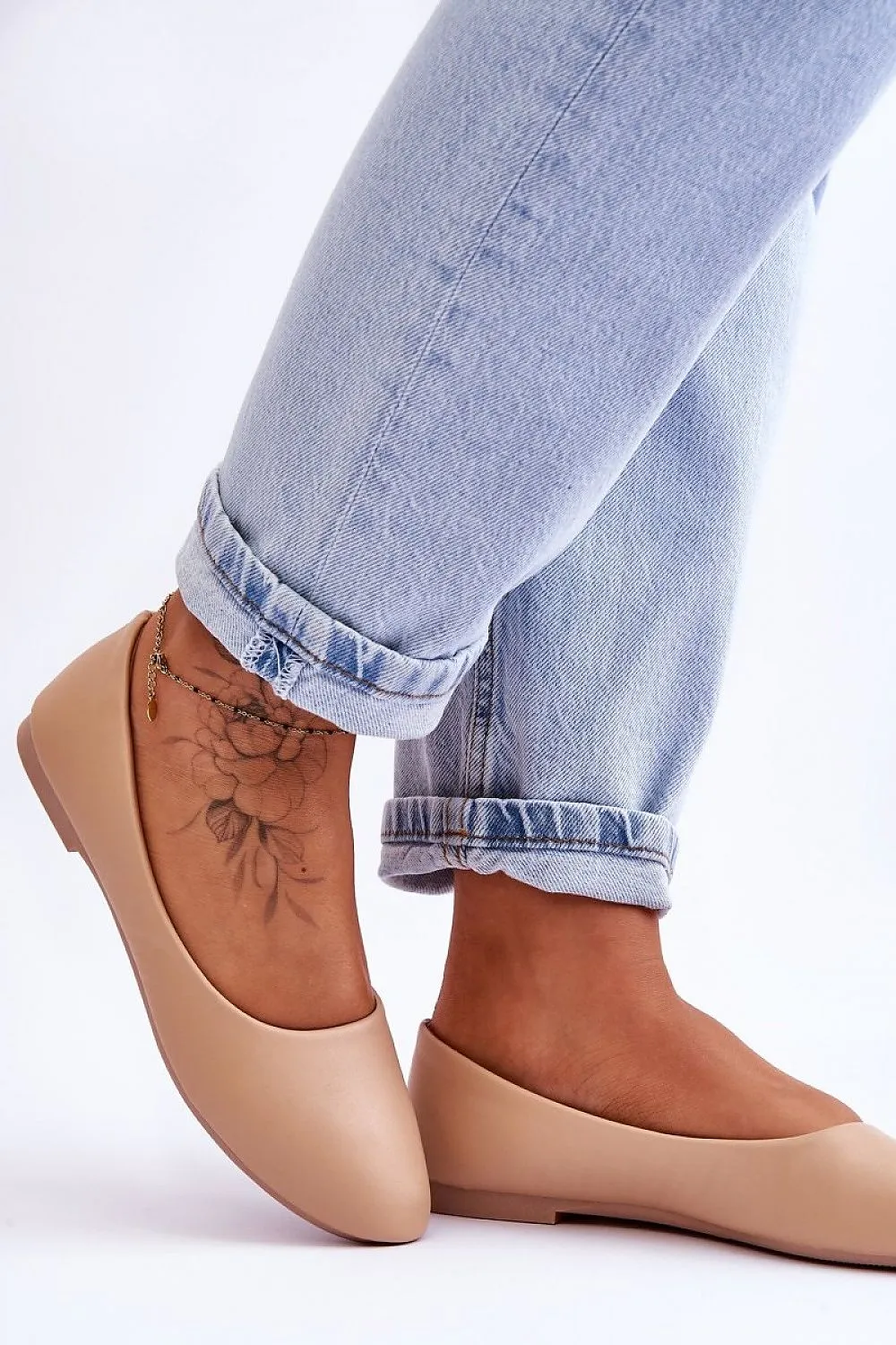 Ballet flats