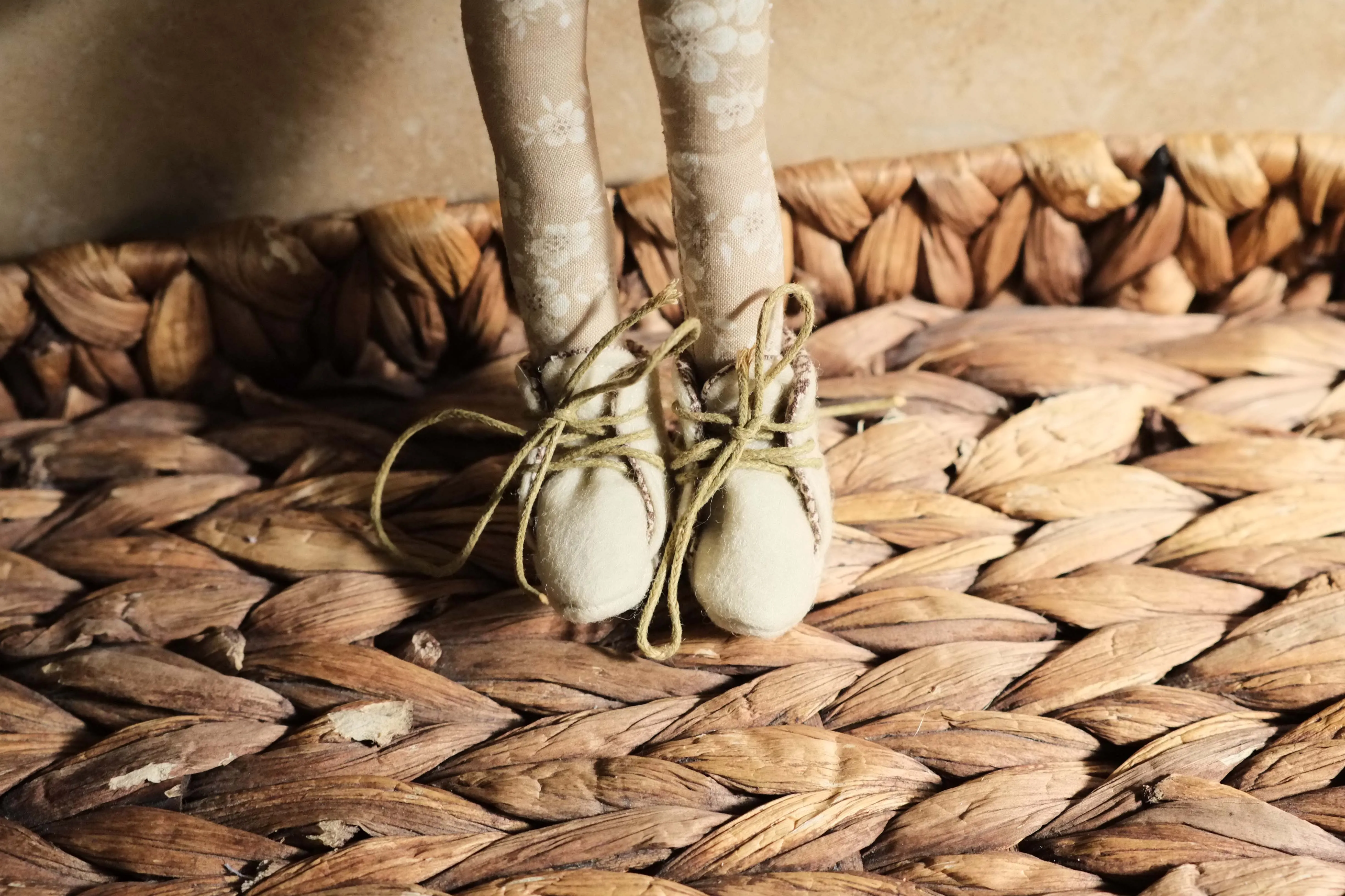 Doll Boots | Tan Wool w/ Brown Floral