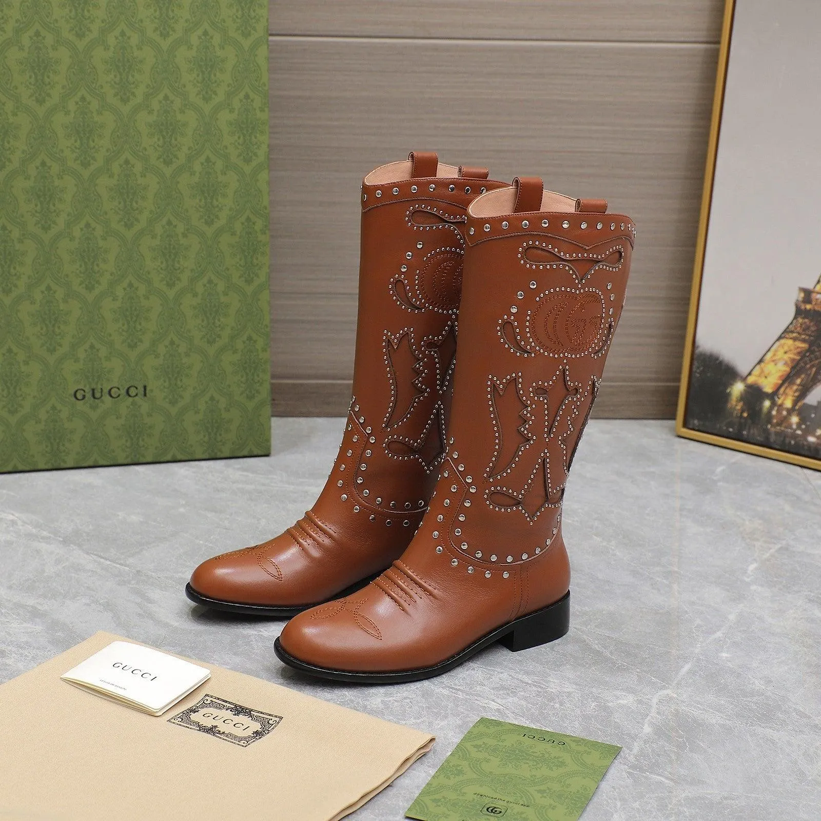 GG WOMEN'S BOOT WITH DOUBLE G AND STUDS BROWN