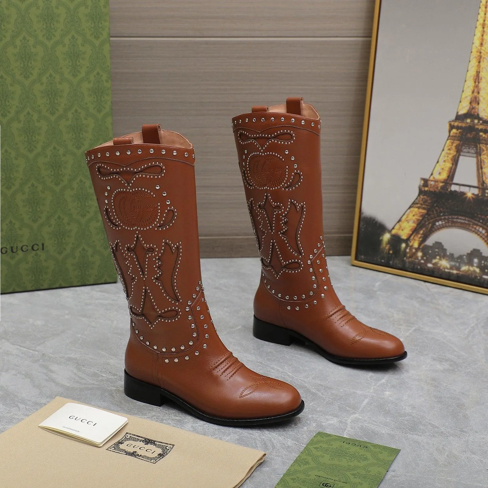 GG WOMEN'S BOOT WITH DOUBLE G AND STUDS BROWN