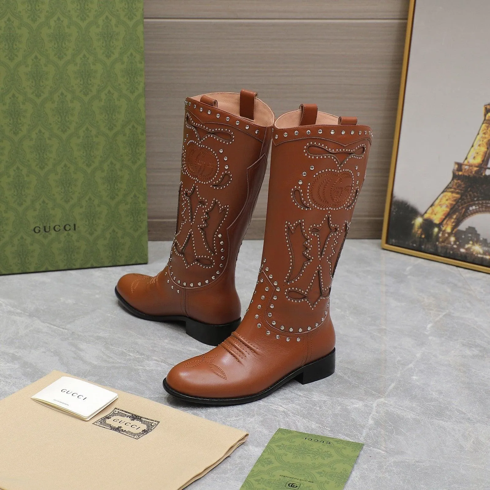 GG WOMEN'S BOOT WITH DOUBLE G AND STUDS BROWN