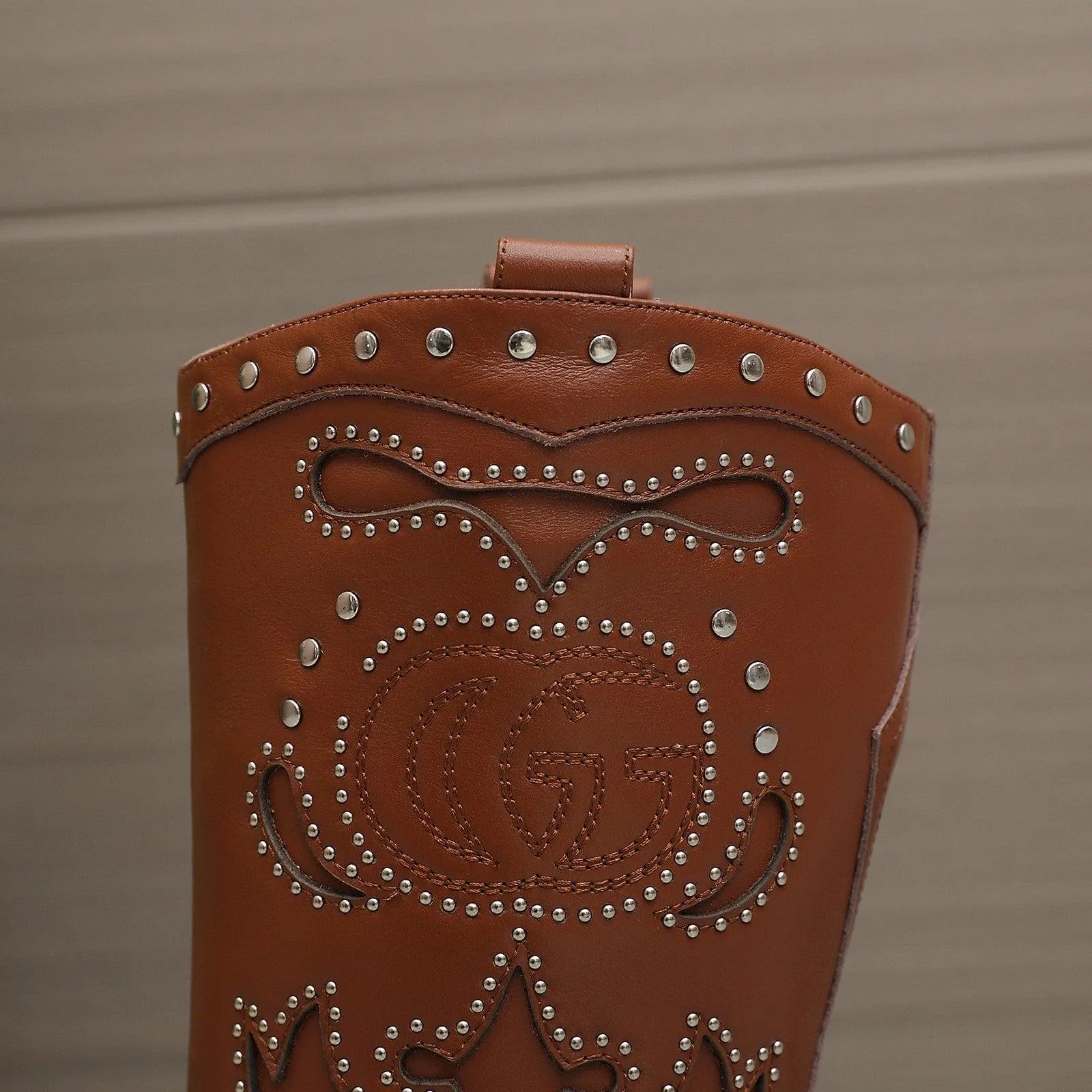 GG WOMEN'S BOOT WITH DOUBLE G AND STUDS BROWN