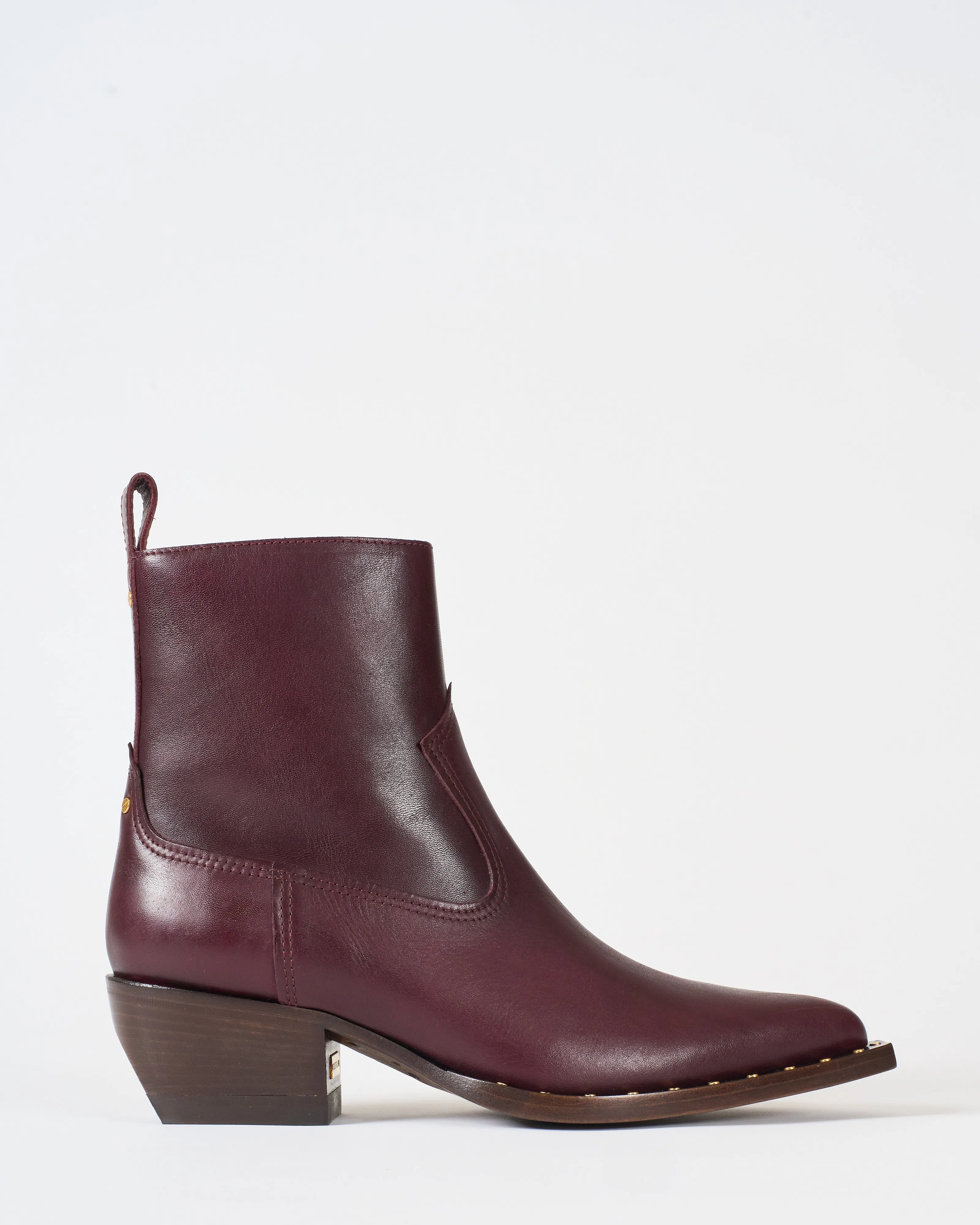 leather upper with studs foxing