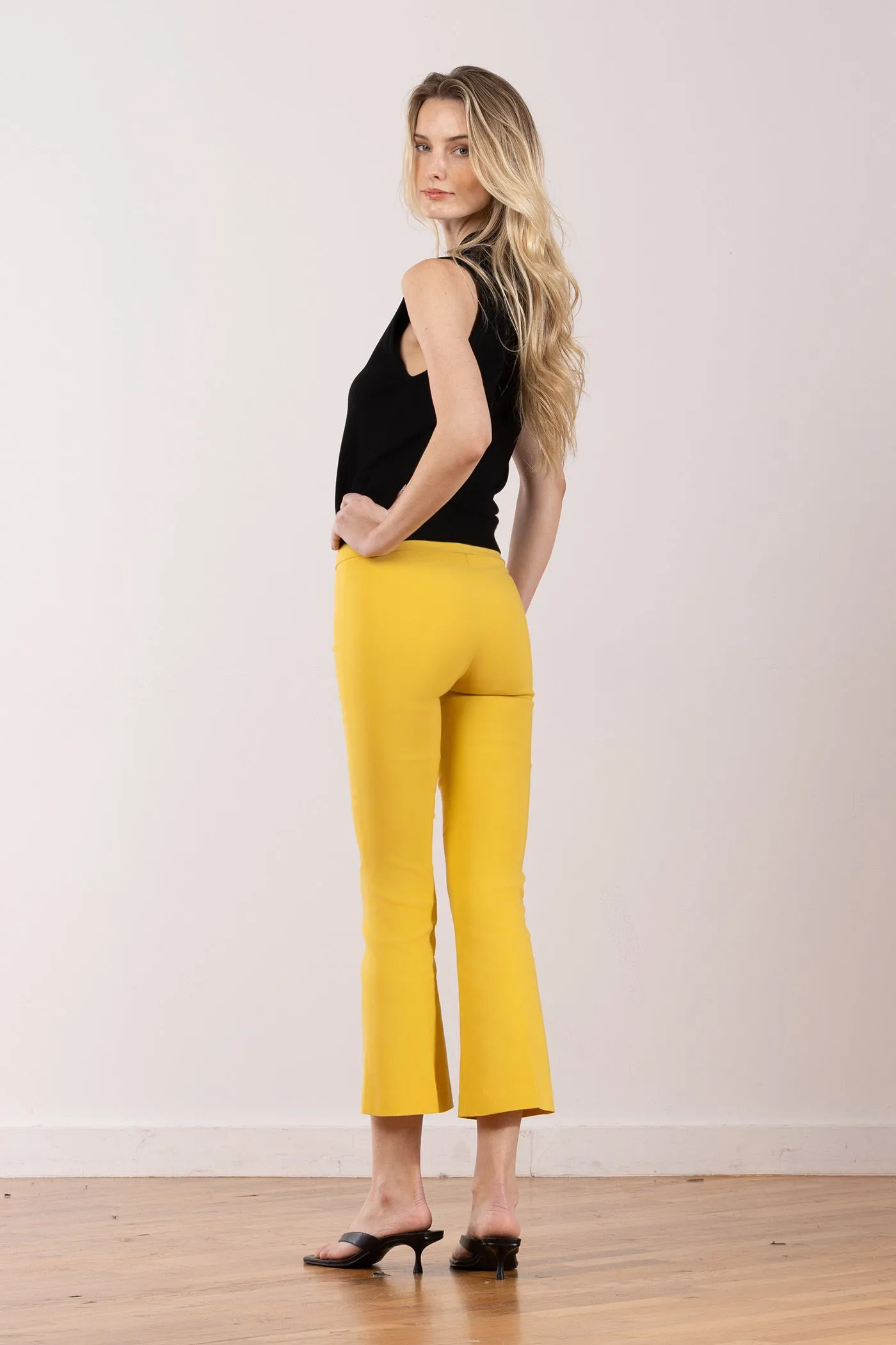 LEO Signature Canary