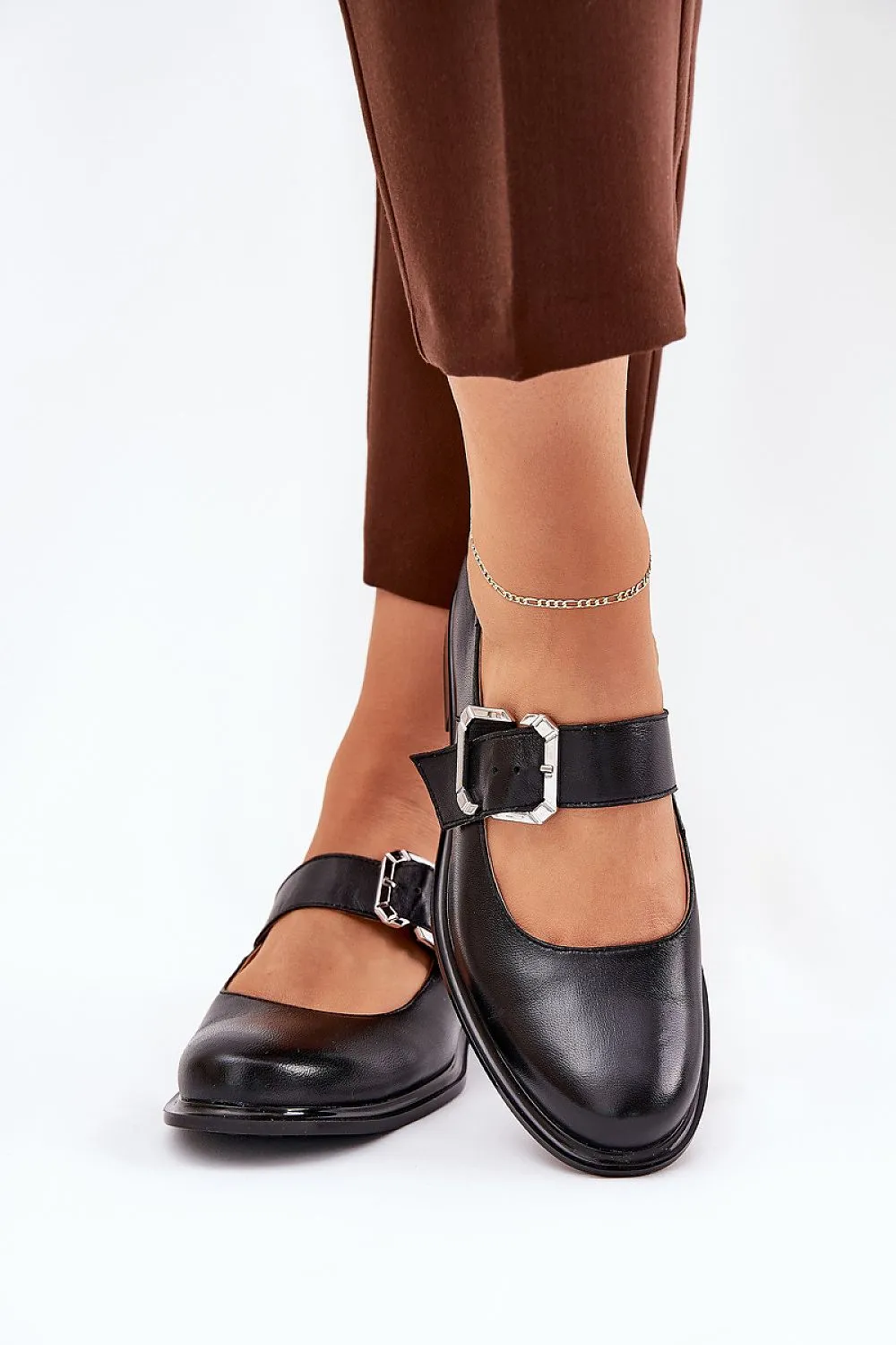 Low Shoes