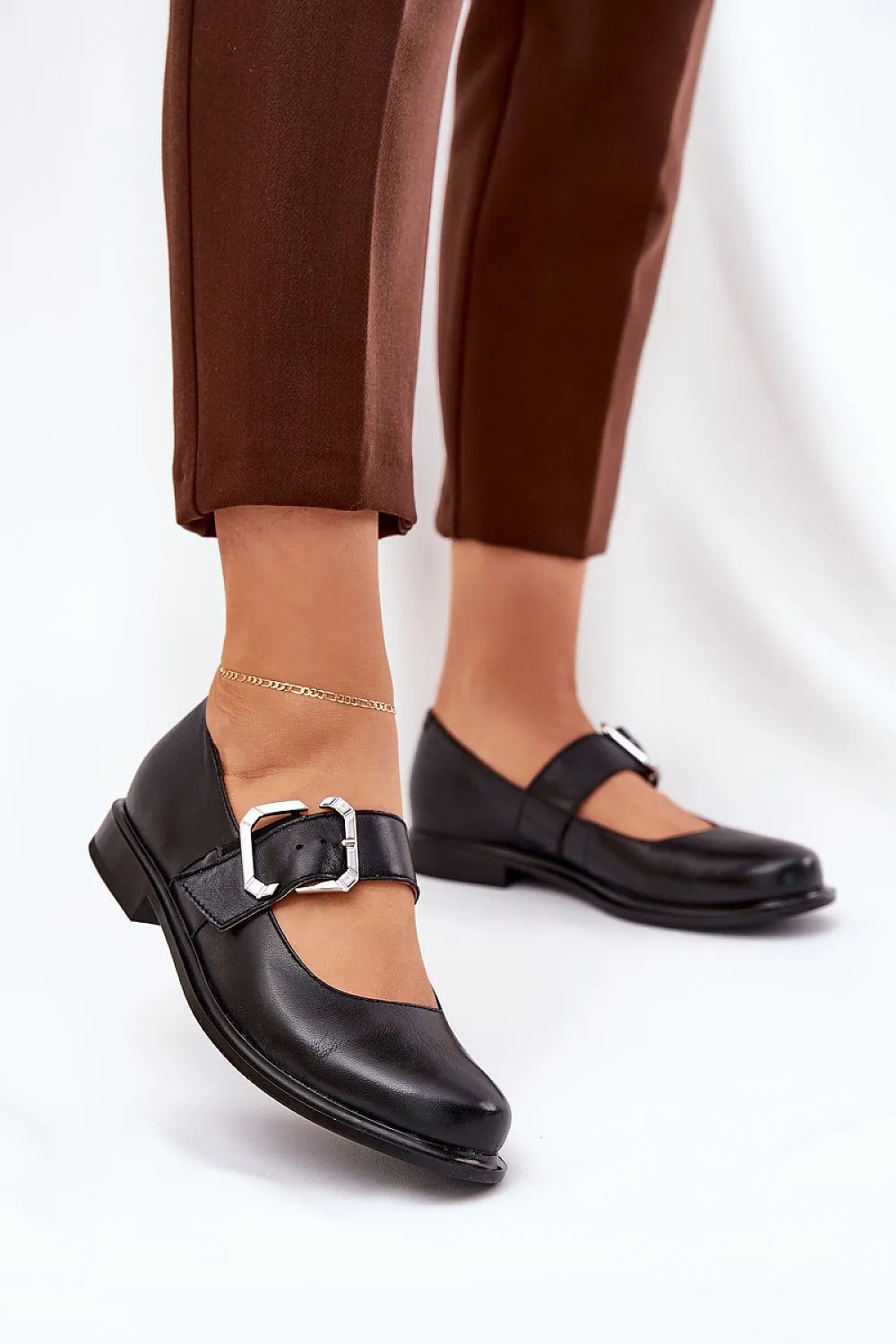 Low Shoes