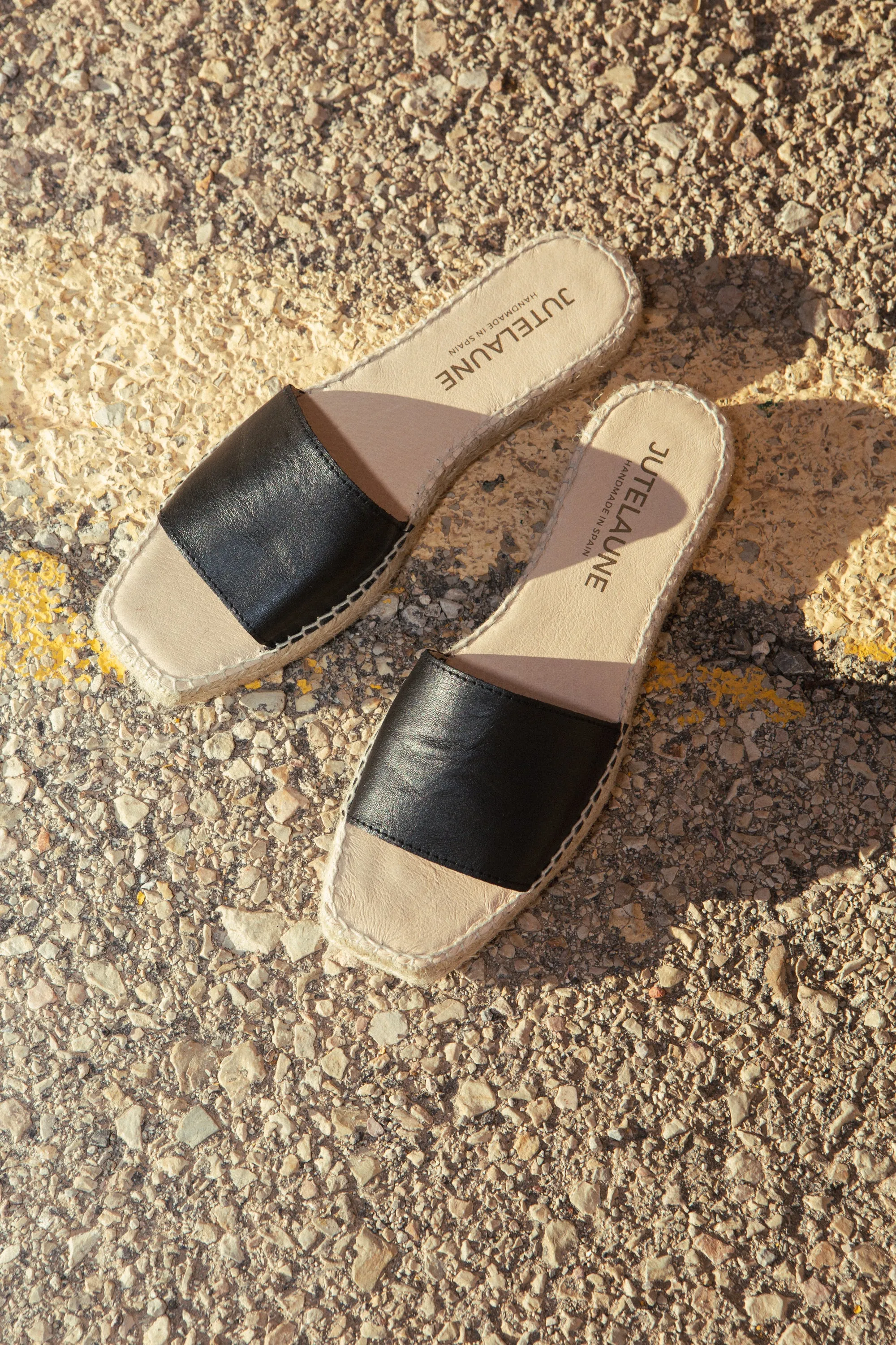 Melanie Black Flats