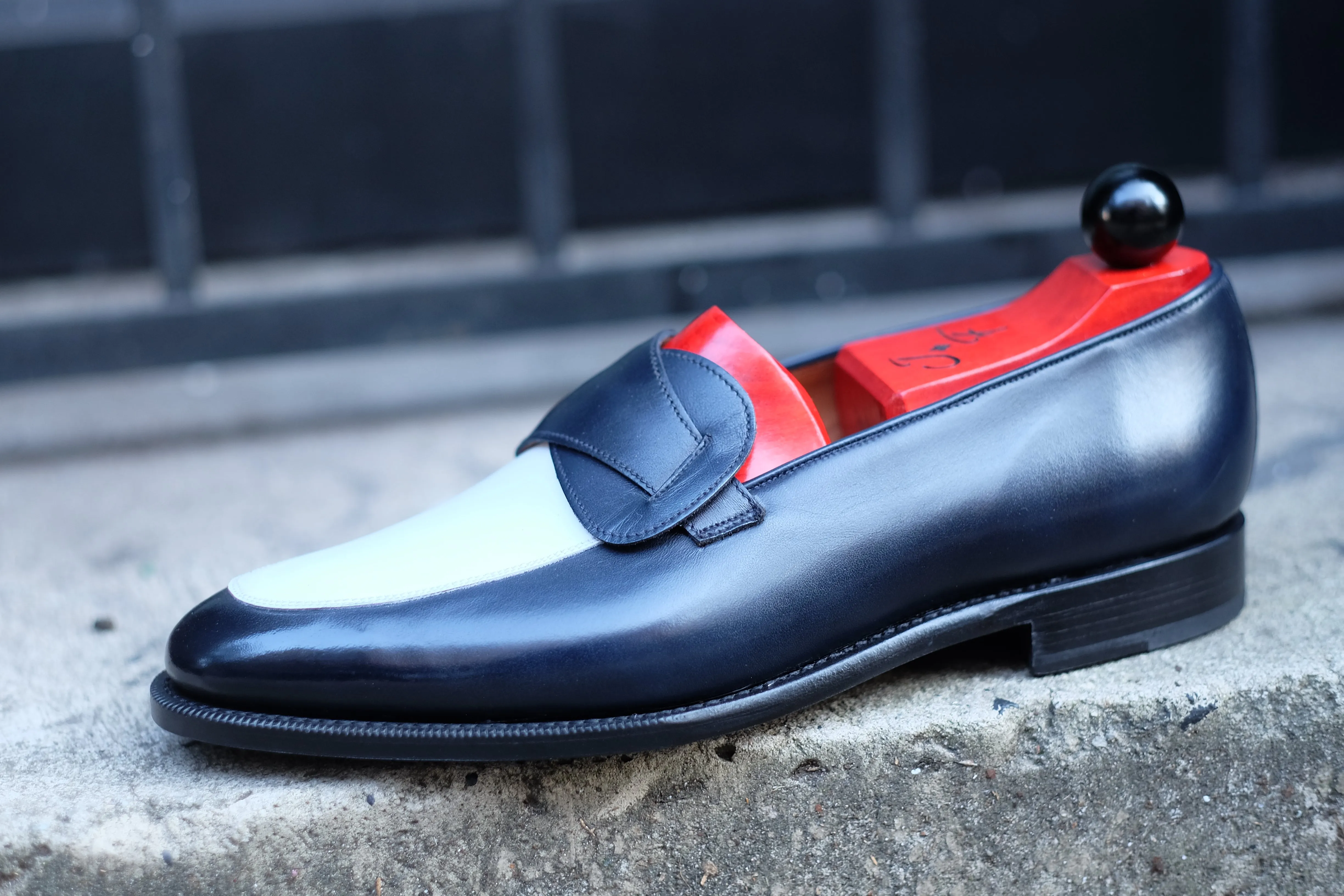 Meridian - MTO - Midnight Calf / White Calf - TMG Last - Single Leather Sole