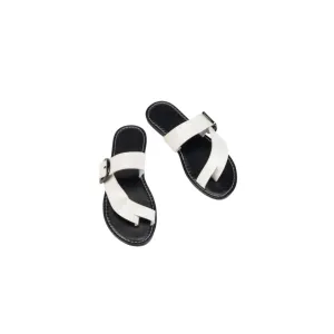 Toe Loop Flats Sandals