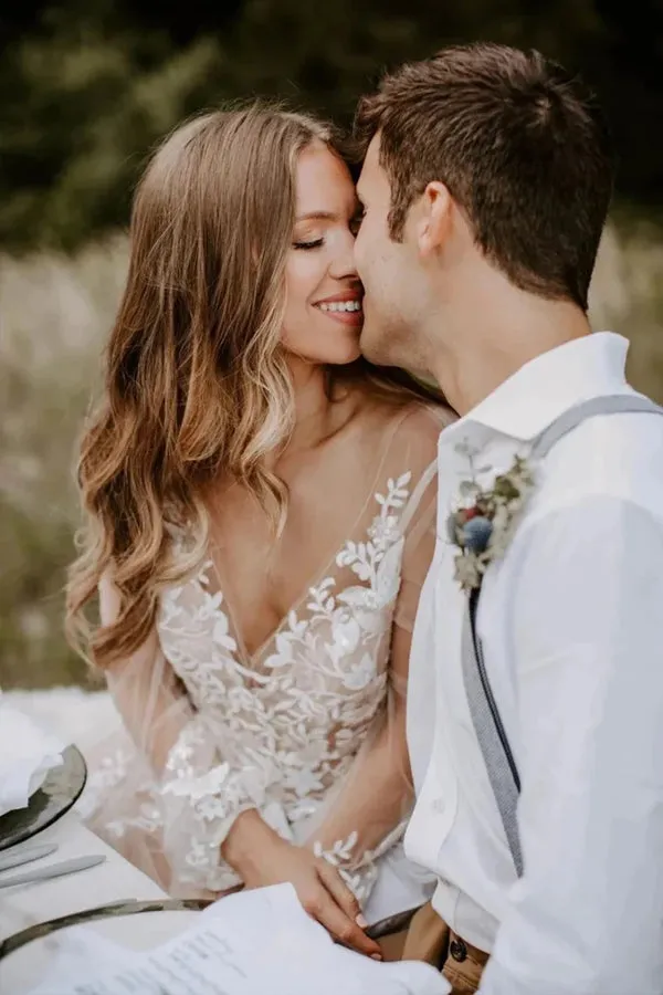 V Neck Long Sleeve Wedding Dress Rustic Wedding Gown WD725