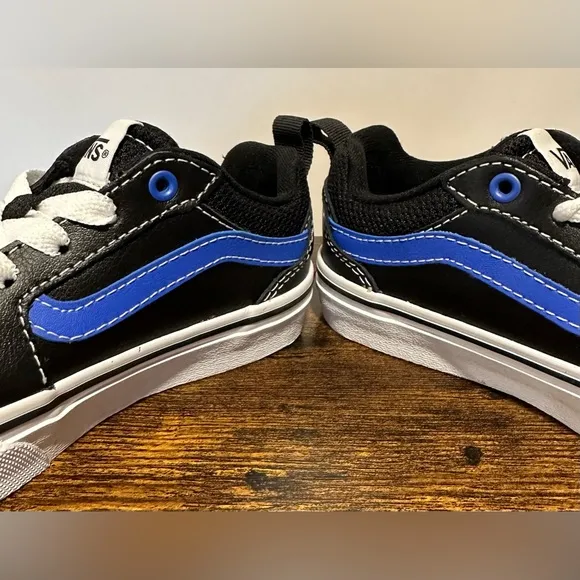 Vans Toddler Boys Leather Filmore Black/Blue Sneakers NWT Size 11 toddler