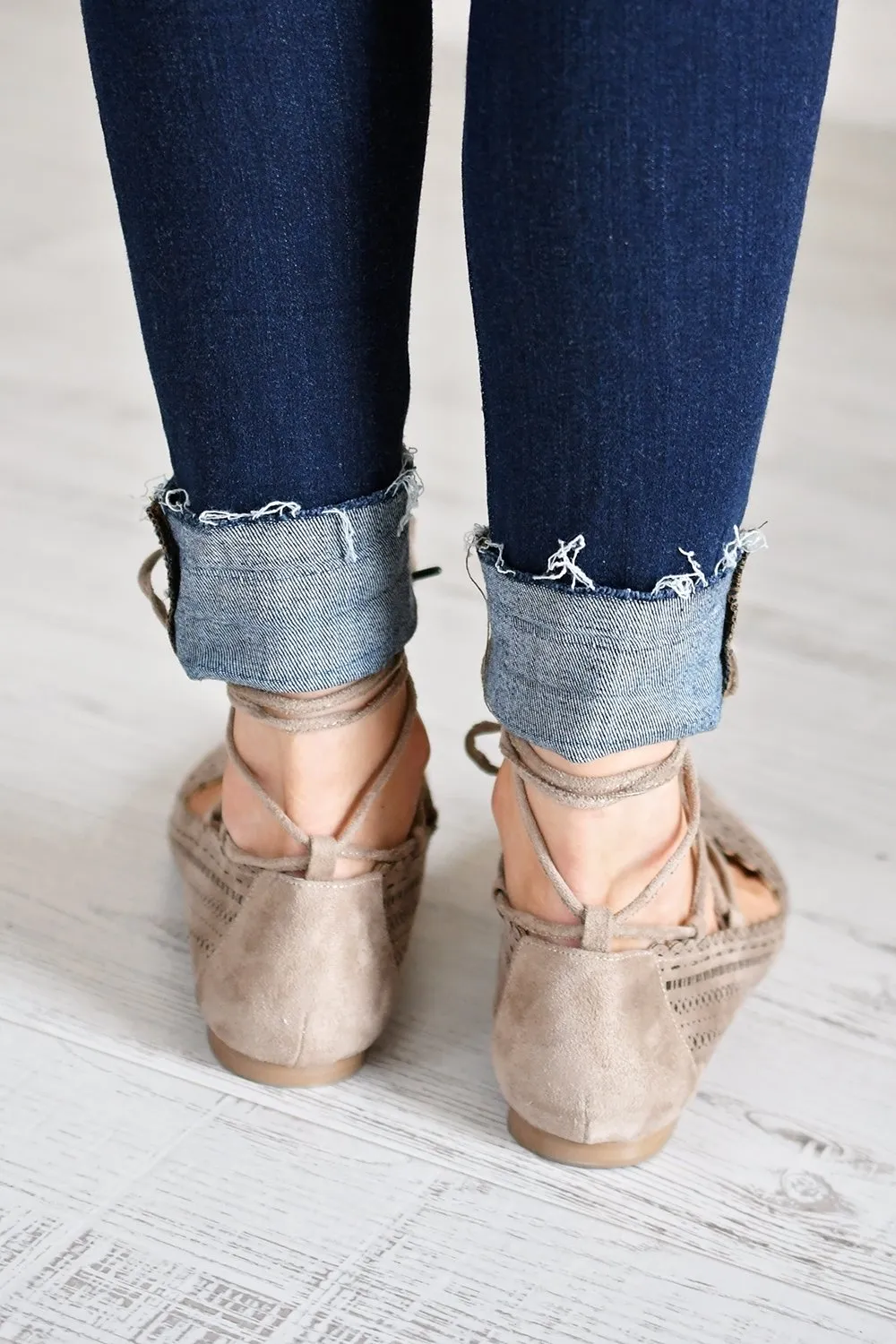 Waati Flats ~ Taupe