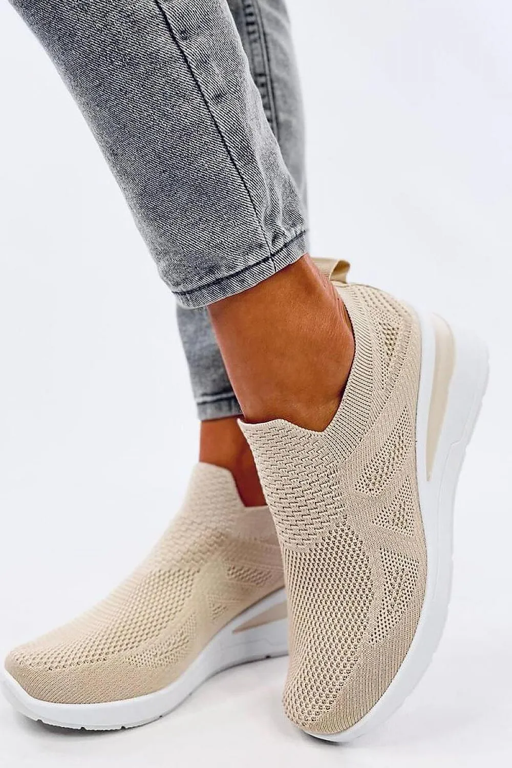 Wedge heel sneakers